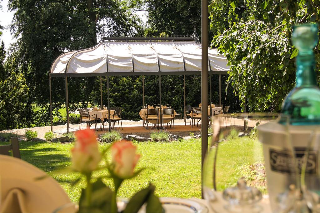 Hofgut Dippelshof Hotel- Und Restaurant Kg Mühltal Esterno foto